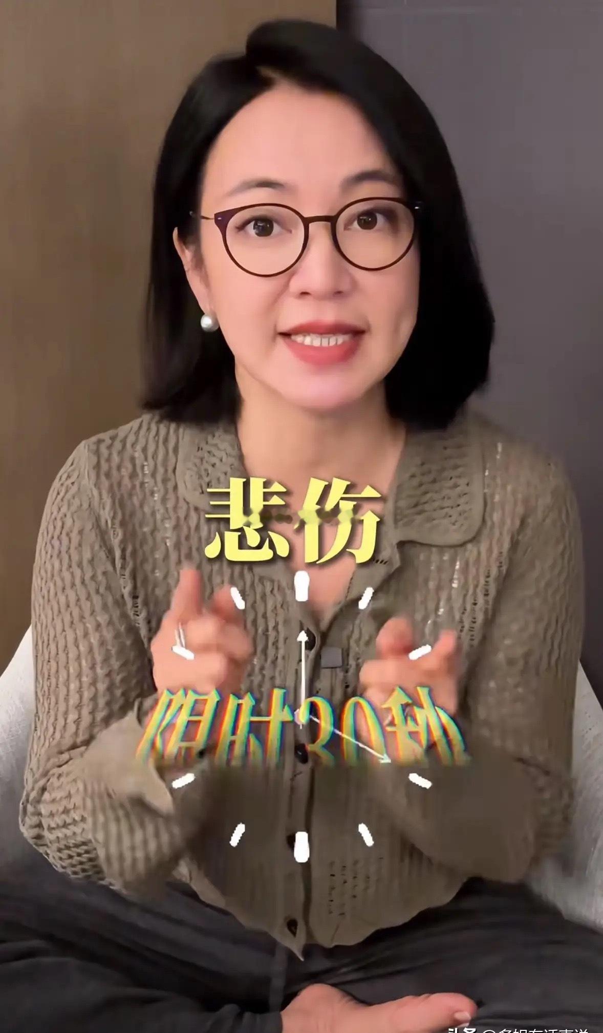 阿雅这次真的太败路人缘了！直接被400多万粉丝的博主公开点名抄袭。全程吃瓜下来真