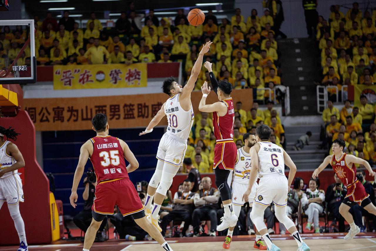 CBA做出重要决定！减少外援注册数量，同时，降低外援的工资 最新的规定明确，