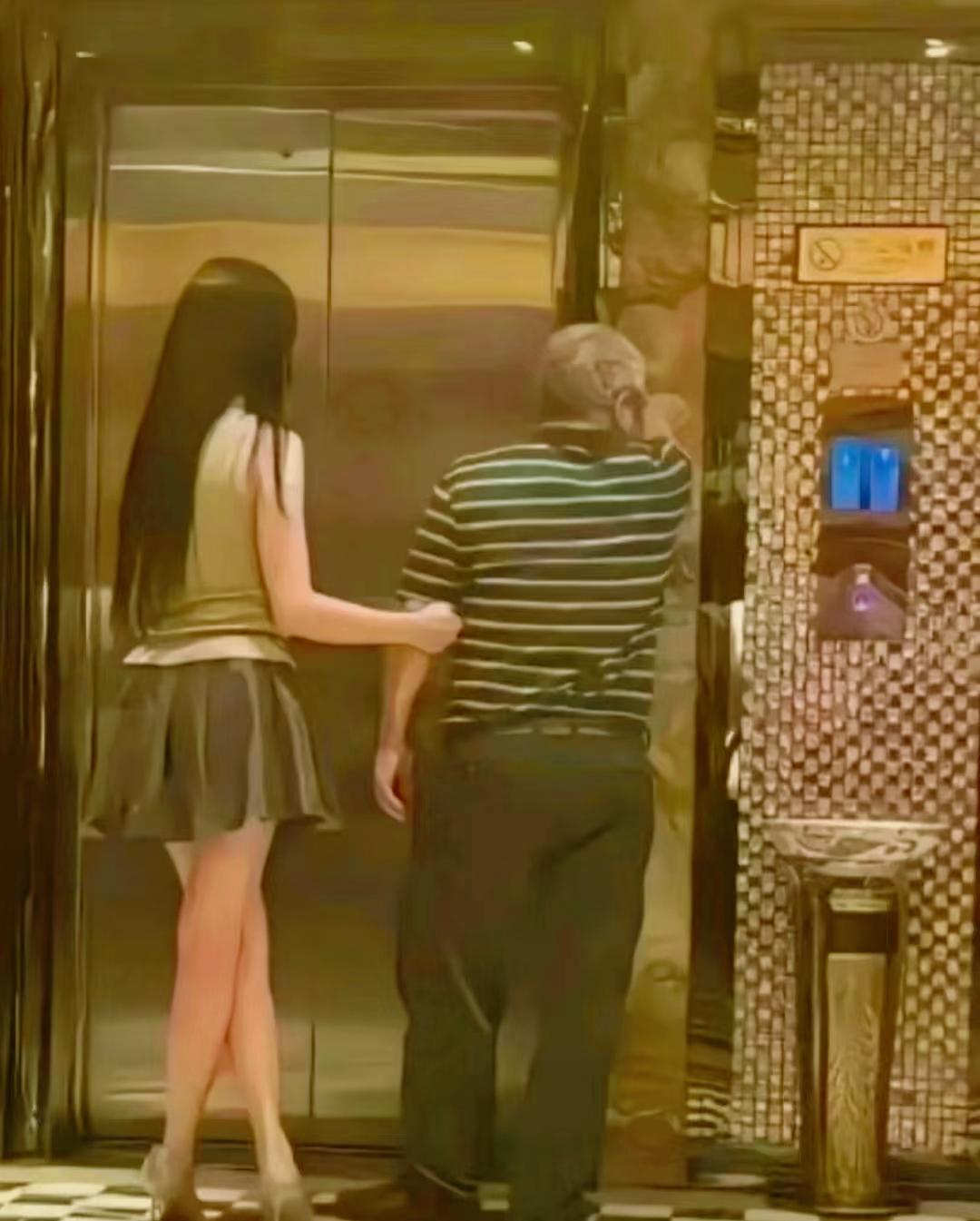 人到中年才嚼出味儿来的理儿,都在这里了:朋友聚会,-群人当中,你要观察谁被冷落