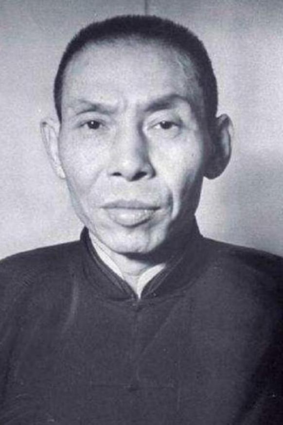 杜月笙在重庆遭人绑架，绑匪开口要40万，杜月笙却说：“给你90万，剩下的