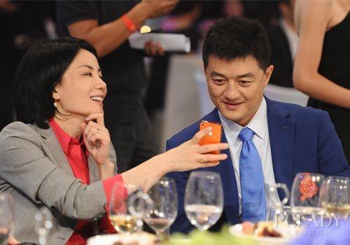 李亚鹏就是个犟卵！李亚鹏，虽然他多次说自己不喜欢演戏，所以才退出娱乐圈去做生