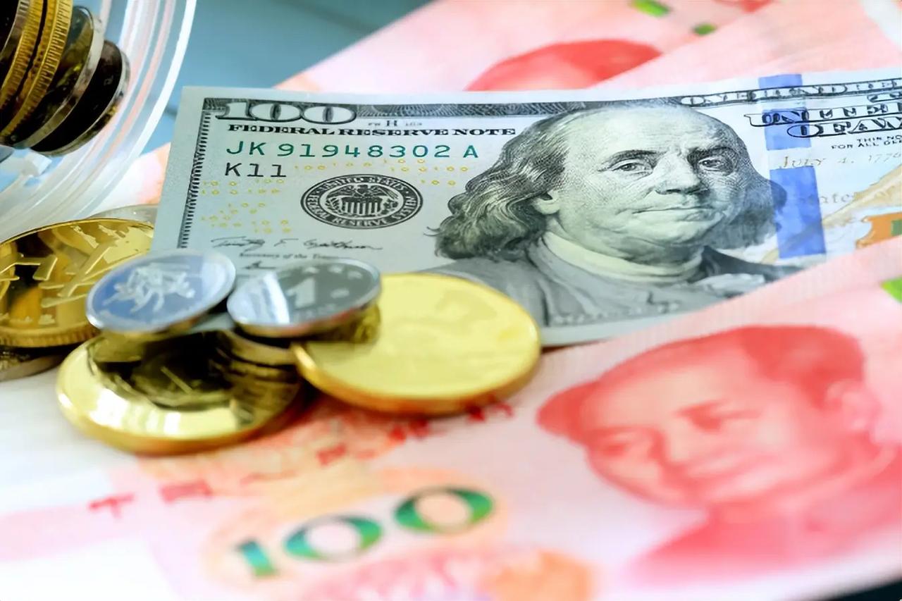 有一件事，现在搞得中国尴尬美国头疼，都不知道怎么办才好，它就是人民币汇率。为啥说