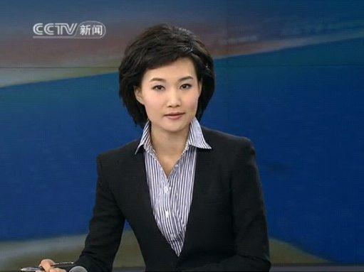 2002年，一位“能力出众”的央视主持人，获得过很多奖项。但她背地里却干着不耻的