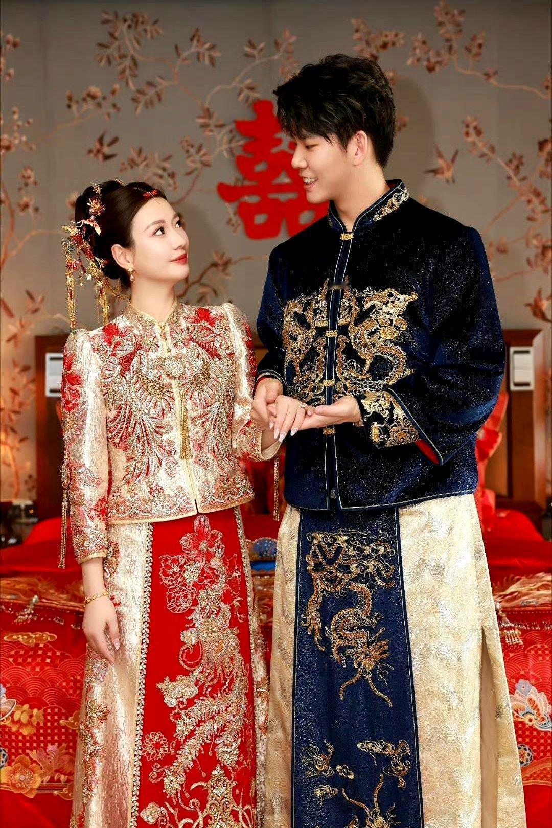 刘雨辰今年30岁他出身羽球世家，姐姐刘京是俱乐部创始人，父亲任北京女队主帅。