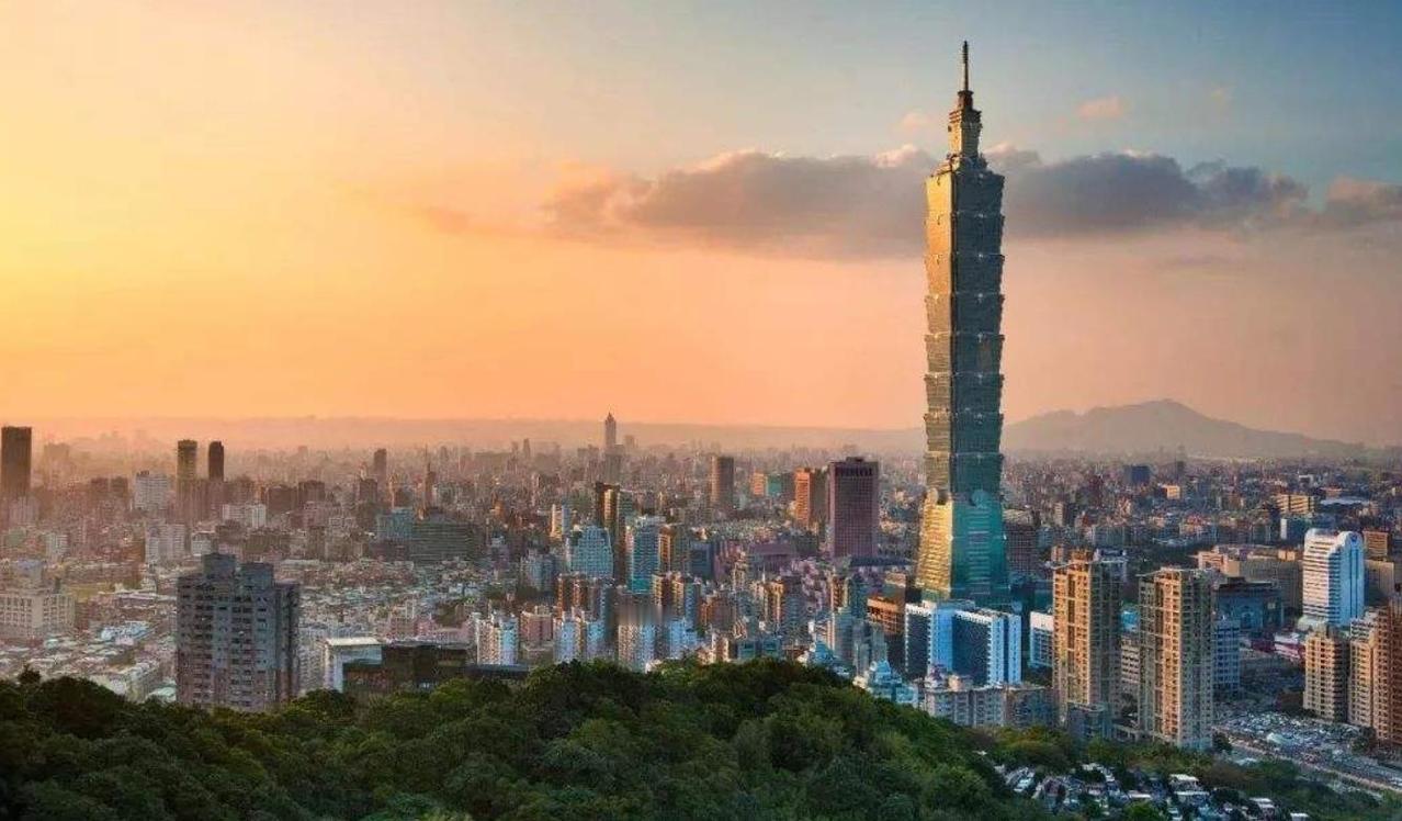 赖清德天塌了！ 台湾当局败局已定，大陆终于见识了：斯洛伐克的真诚、立陶宛的虚