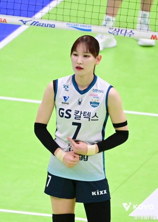 国际排坛动态韩国女排安惠辰因酒驾被逐出韩国女排国家队！大韩排球协会相关人士18