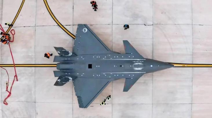 土耳其带着没有发动机、没有风洞测试数据、还没有完成隐身涂层的“可汗”战机来到迪拜