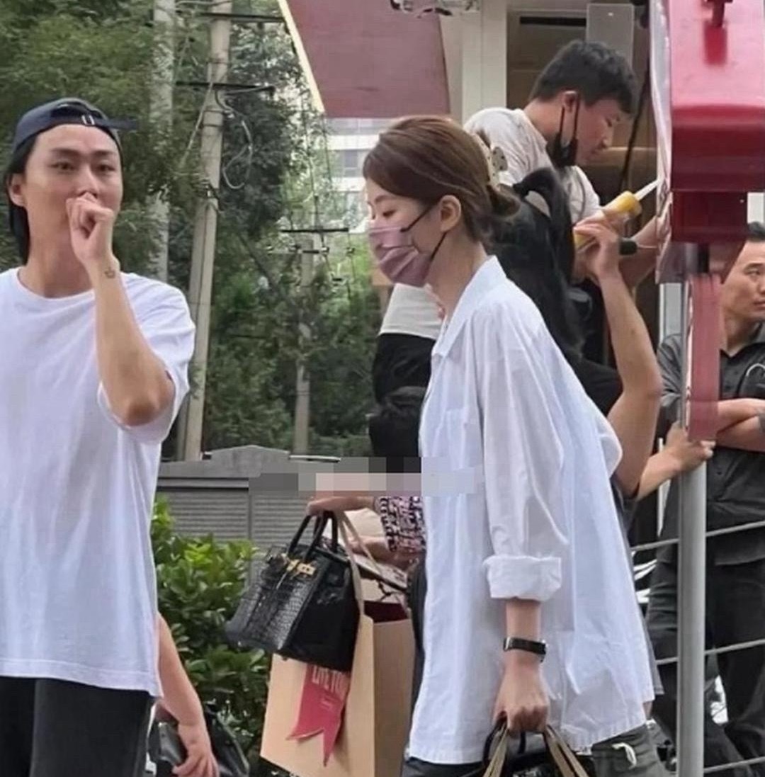 乔欣这下从白富美直接升级成富太太。