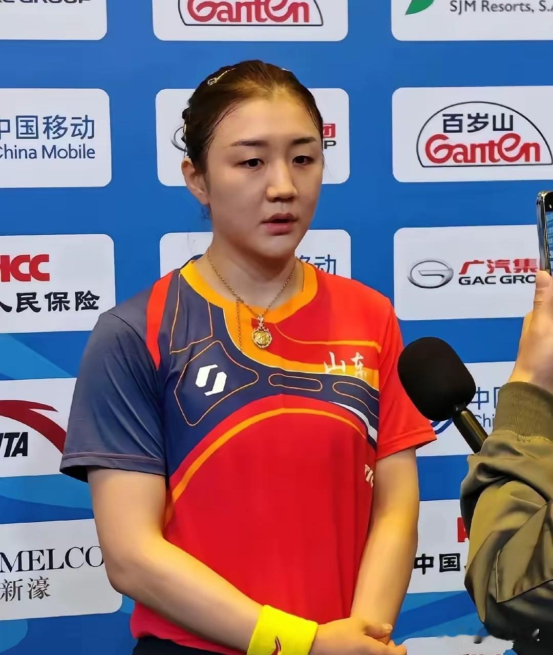 陈梦是不是撒谎了？比赛前她说:自己9个月没握球拍了，肌肉下降了17%。但是