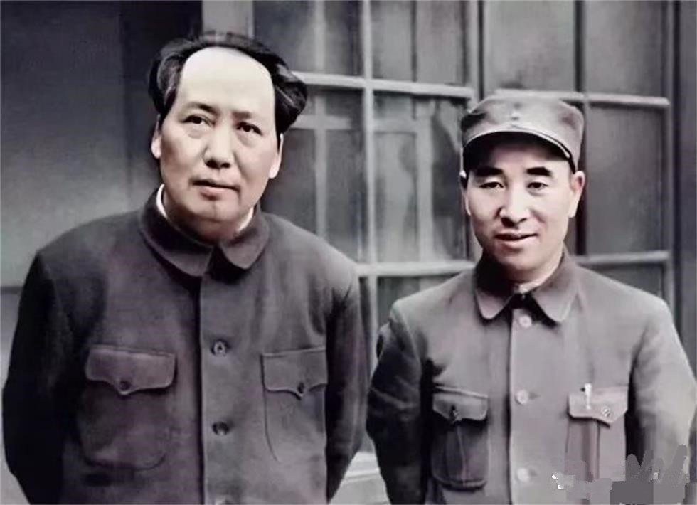 辽沈战役之前，毛主席批评了林彪，毛主席让先打锦州，关上东北的大门，林彪却犹豫不决