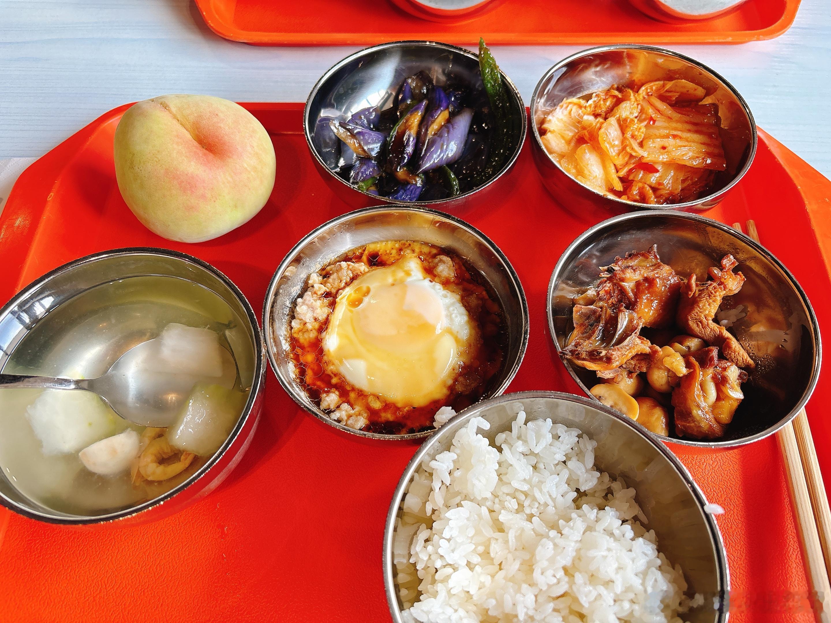 吃饭吃饭