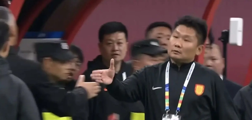 中超主教练下课的铃声暂停，几位主教练悬着的心也暂时放下来。辽宁铁人3：0天津津