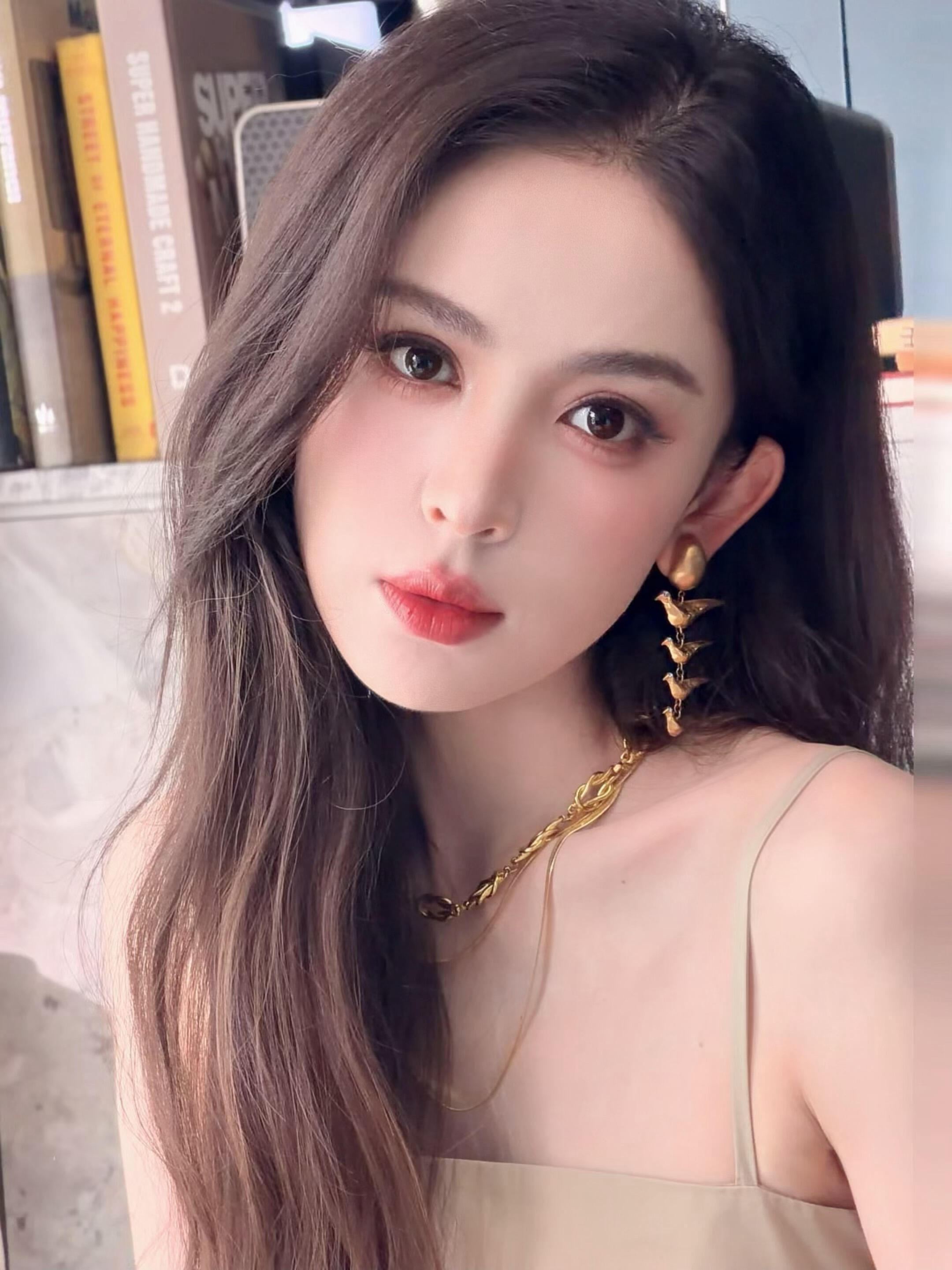 娜扎太欲了，发射发射＞＞＞💕💕💕娜扎直角肩娜扎新剧被打成哪吒了
