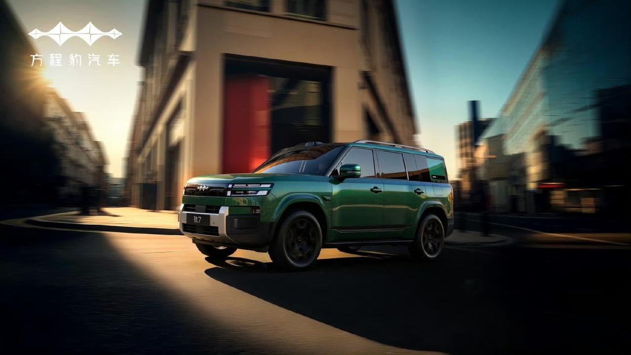 比亚迪的外观设计提升的不是一个档次，而是更多个档次！其实不止是方程豹、腾势、仰望