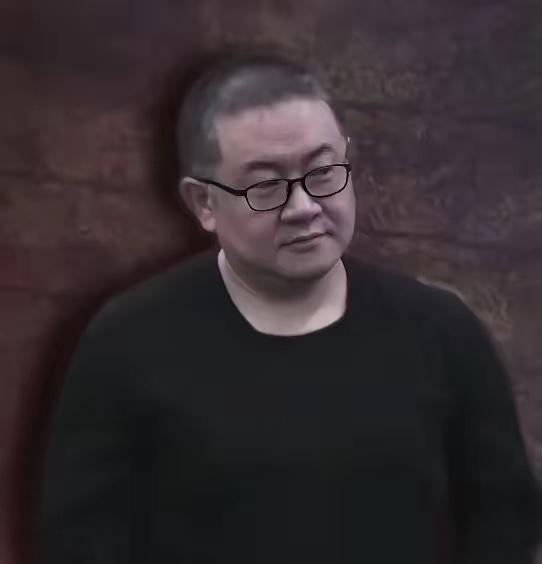 体制内领导，一看气质就能分辨出好坏。在孙小果一案中，唯一一个顶住了压力、守住了底