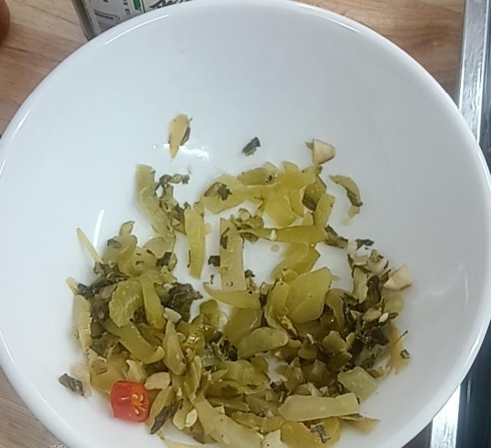 你家另一半月收入是多少，你满意吗？我老公在深圳上班，月工资税前2W，公积金50