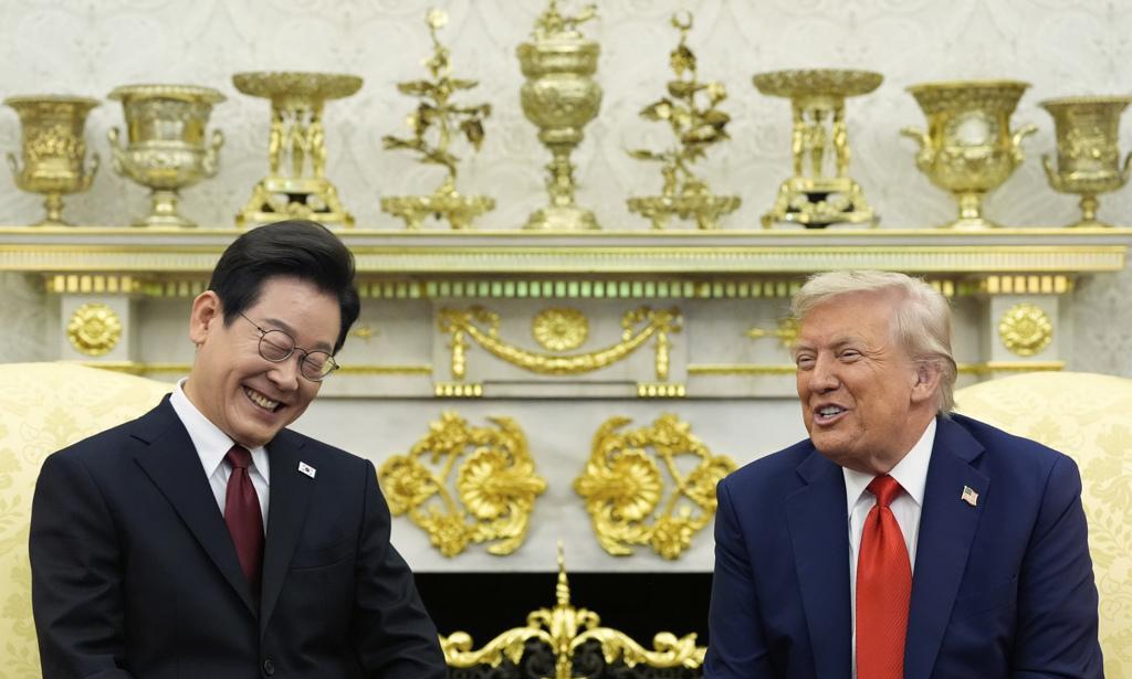 【李在明把川普哄高兴了，他在白宫待的3小时，把韩国拯救出领土危机】一直热衷于领