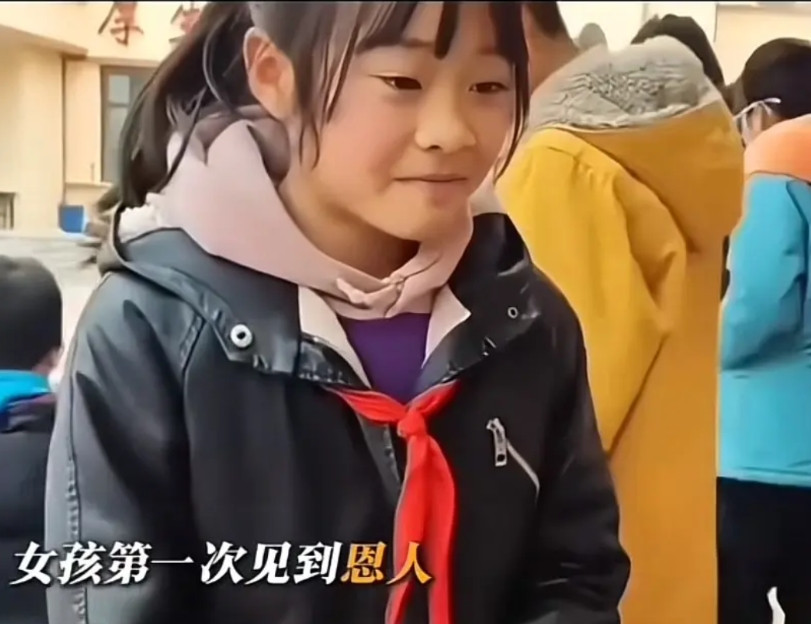 小女孩走了……这个肮脏的世界，配不上这么可爱的天使，纵使有胡雷那一束光照耀了她