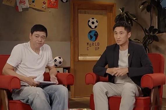 北京时间昨日，即将奔赴美加墨世界杯参与执法工作的名哨马宁与中国足坛名宿范志毅进行