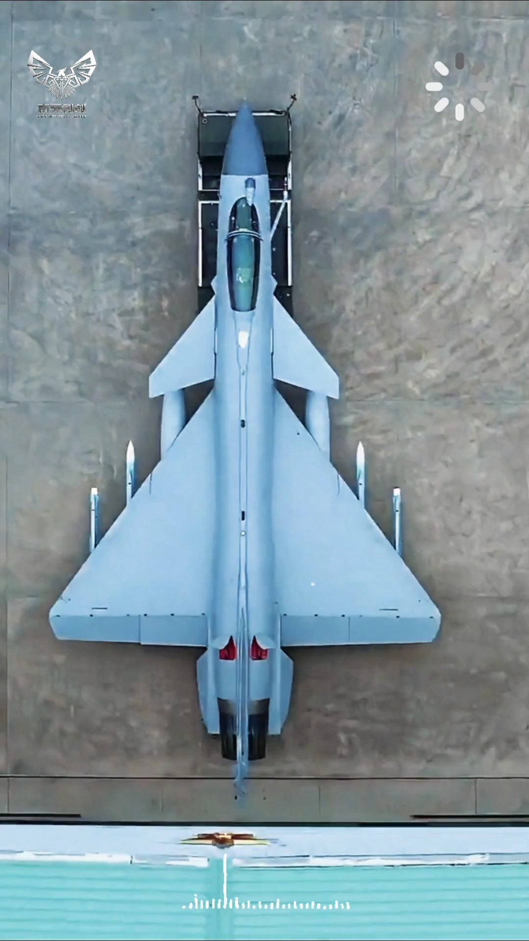 南部歼-10C猛龙大象漫步俯拍好评烽火问鼎计划制胜空天