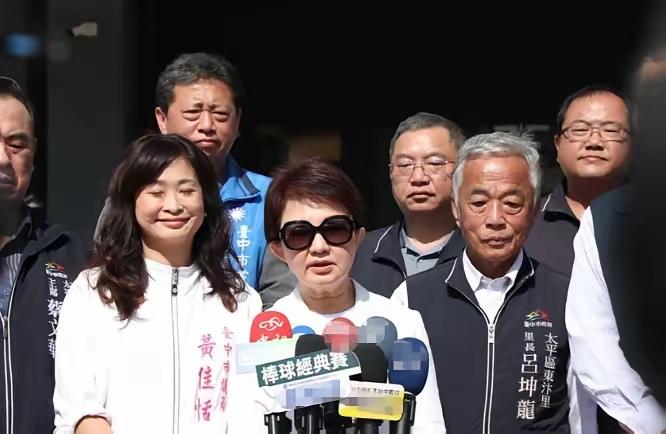 卢秀燕警告：“台湾只剩下3周时间，马上就要断气了！”台湾这回是真急了。中东那