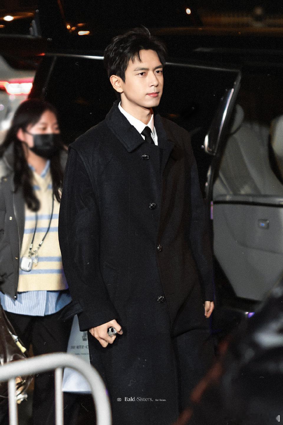 李现欧巴穿大衣看不够啊