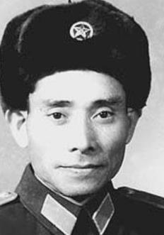 这位将军是越南人，可他却在1955年时，参与了我国的授勋大典，并成了世界上最为罕