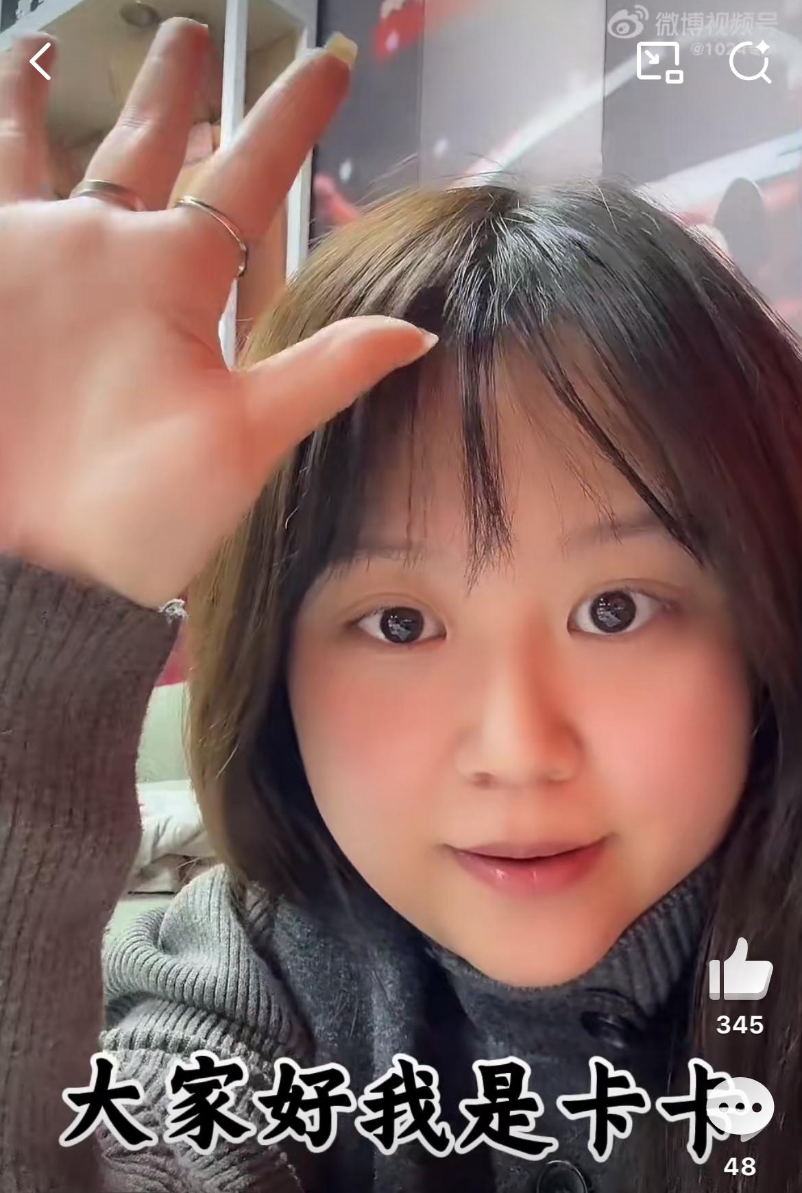 小仙女洗车，称车内香烟、手机、现金被偷，洗车店00后老板被逼公开监控自证清白，店