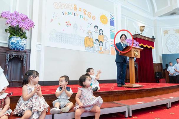 就在刚刚，“台独”分子赖清德发表声明，8月7日，岛内父亲节前夕，赖清德出