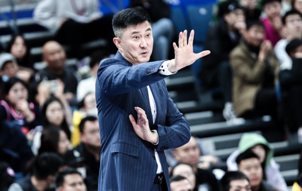 广东全运会阵容太豪华，杜锋不夺冠就辛苦的说法，确实有些太想当然广东把全运会篮