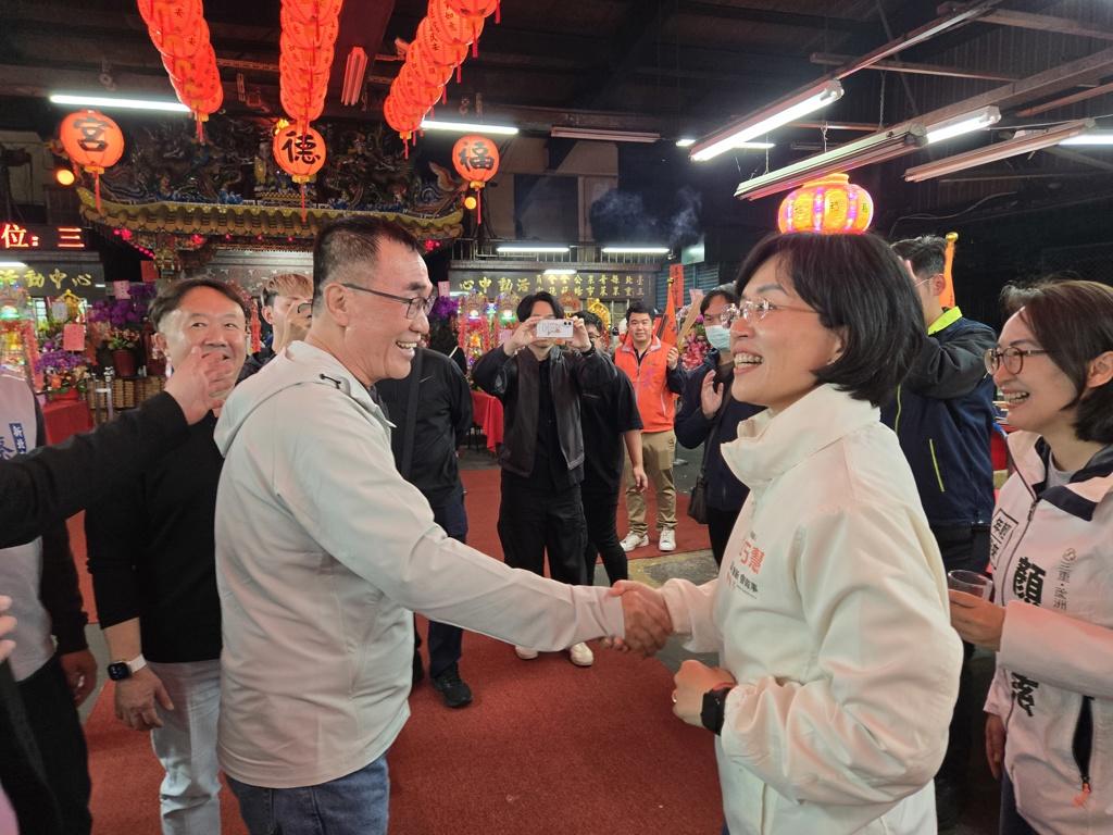 看好谁当选新北市长？最新网络投票结果曝光国民党新北市长参选人李四川昨（29）日