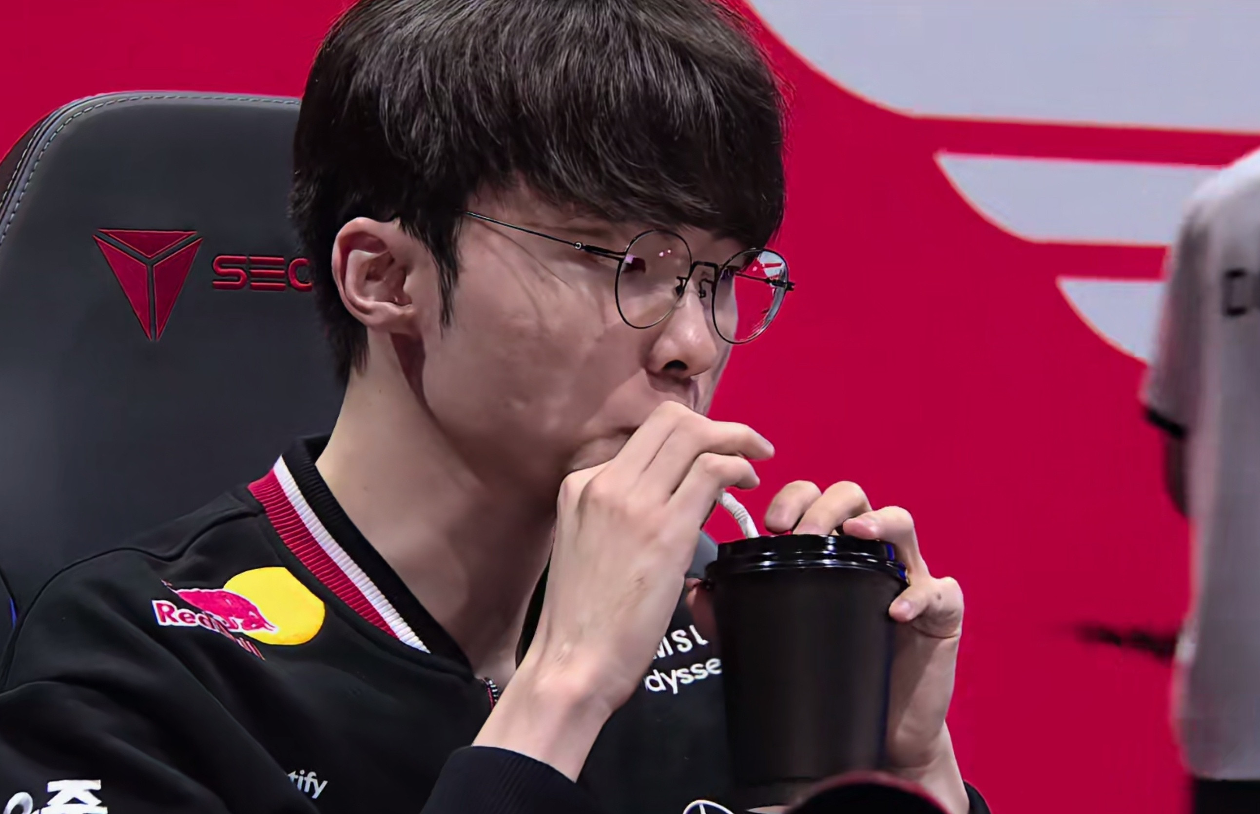 T1对战GEN精彩！顶级比赛！​​​
