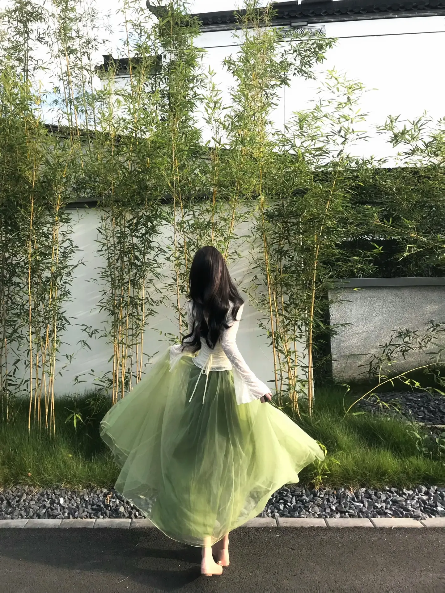 雨落江南巷 你落我心上