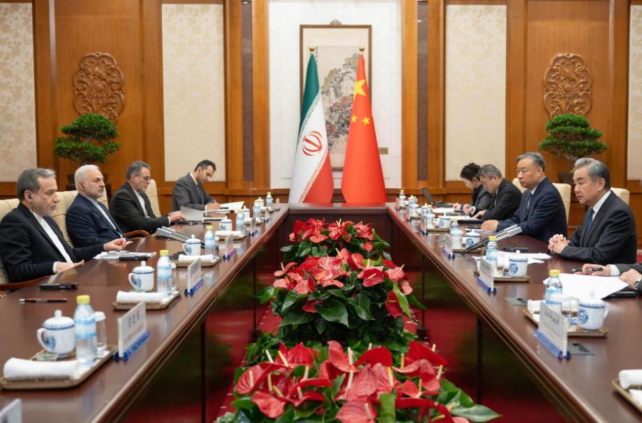 俄罗斯国师杜金曾说：中国若放任委内瑞拉和伊朗倒下，下一个就会轮到自己，还没人帮忙
