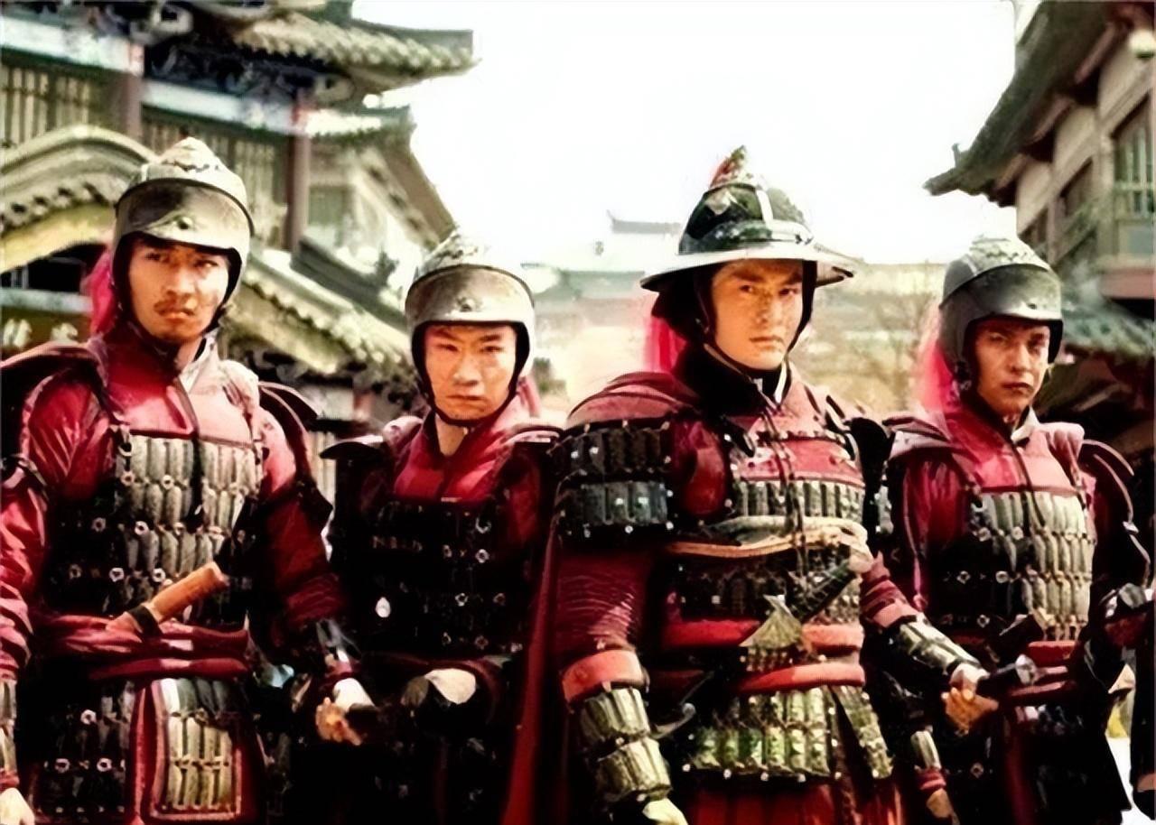 北宋的军队有一个习俗，打仗时为了让士兵卖命，必须当场给予丰厚的赏赐，这样的习惯导