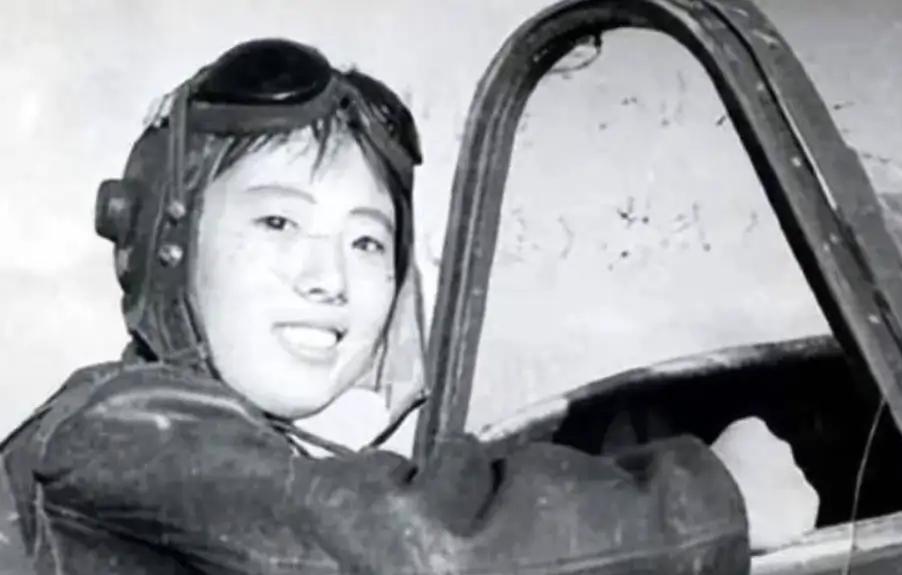 1964年，许世友的女儿陪朋友去参加招飞体检，院长一眼就看中了她，刚要拿笔登记，