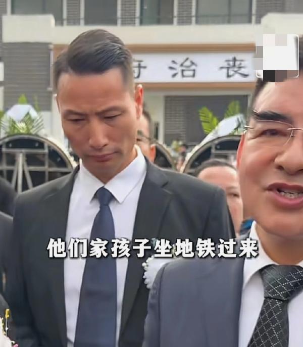 陈光标：“梁小龙的孩子在超市打工，到追悼会现场还是坐的地铁过来，我看到后心里面特