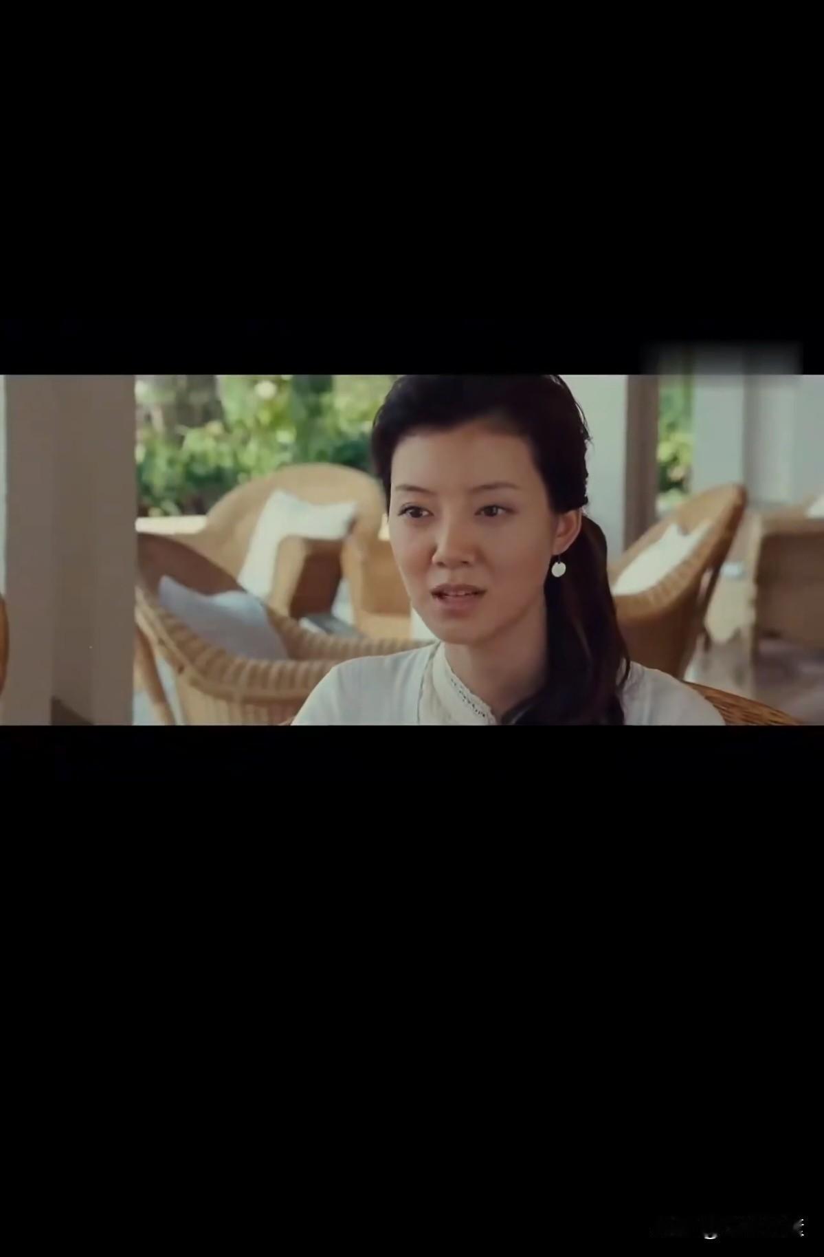 车晓嫁李兆会，当年轰动一时。为最早的明星嫁豪门的女星之一。女明星都喜欢嫁富豪，嫁