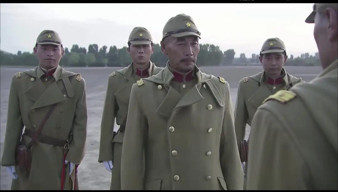 这是松井石根下达裕仁指令，日本侵略者进攻南京。裕仁国王是二战时日本