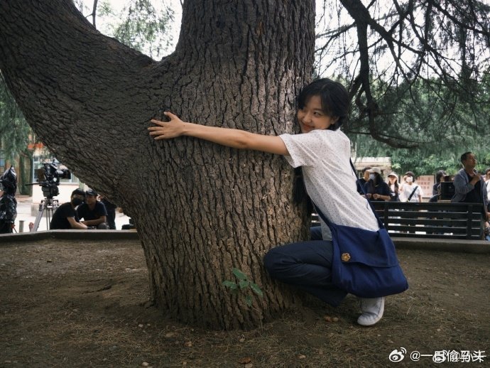 孙千好长一条人孙千好长的一条人孙千这身材真的自带拉长特效，往那一站就是整条街最
