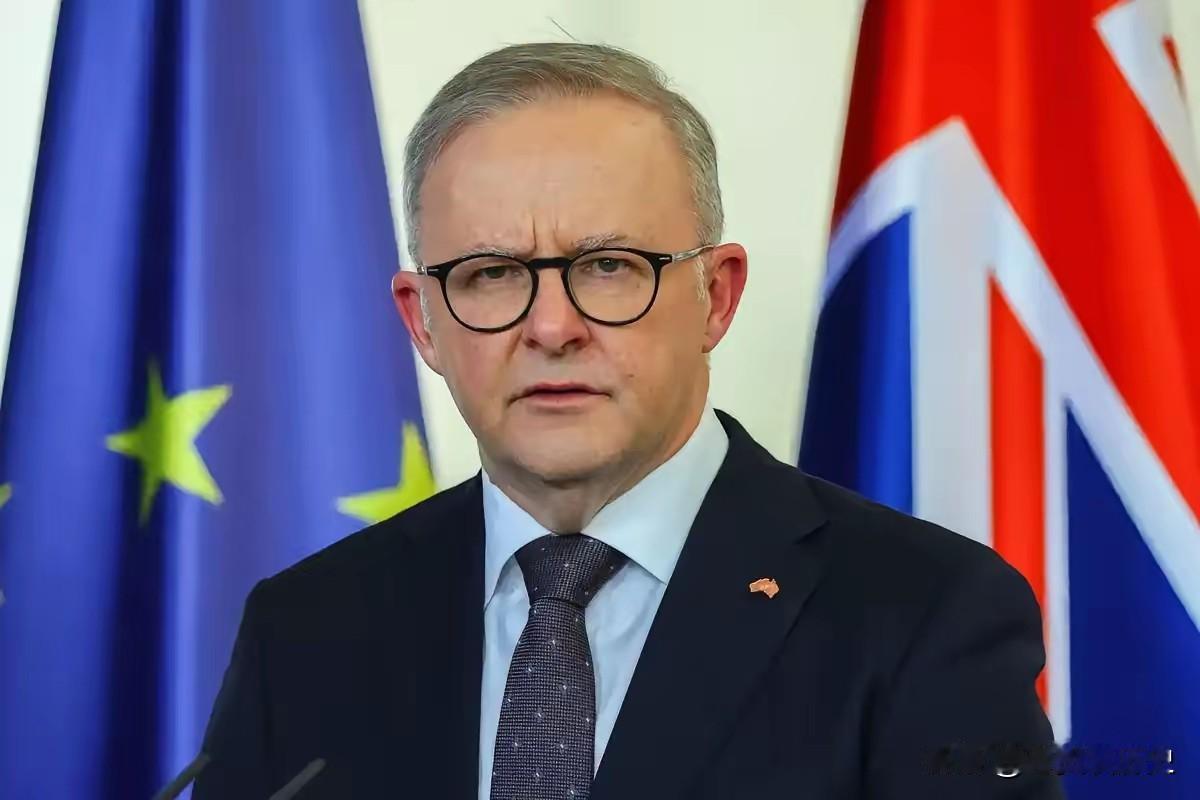 中方必须要报复！​近日路透社记者提问：中国驻澳大利亚大使警告称，如果阿尔巴尼斯