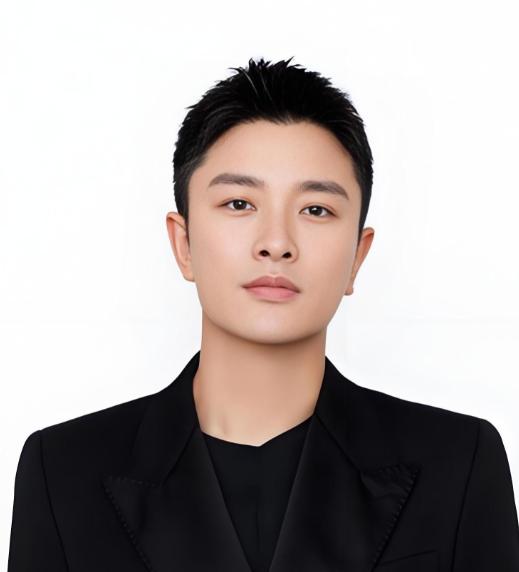 网友问贾乃亮:"你为什么要直播带货，不演戏了？"贾乃亮苦笑:"影视行业不好干，