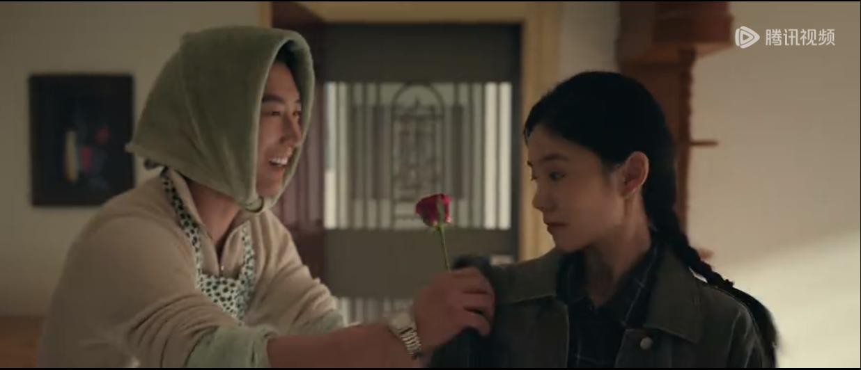 正如我们都爱上了刘红兵，我也为了《主角》，弃剧《雨霖铃》了，因为情怀到底比不上好