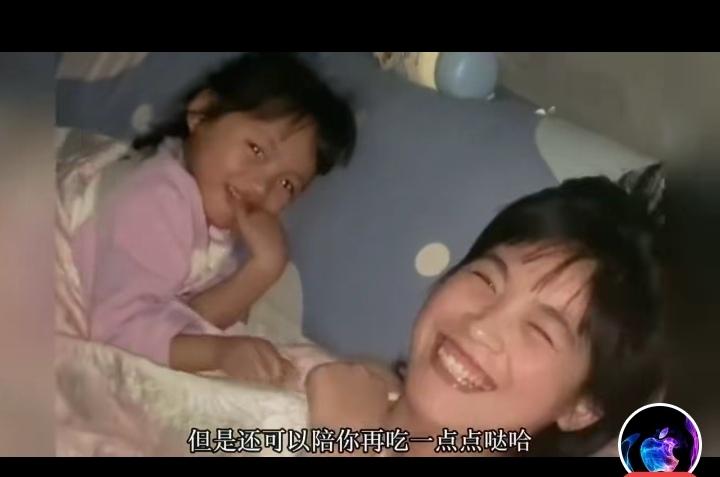 “好羡慕！”男子下晚班回家，看到妻女都没睡在等自己，吃饭时一份龙虾一桶方便面。男