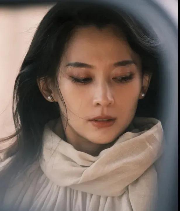 章子怡没料到，葛荟婕也想不到，森林北带着两个娃，硬是把汪峰这只“情场老狐狸