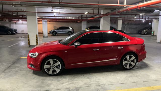 二手A3申请加入车友群开了一个月的奥迪a317款奥迪a3，1.4t三相顶配。