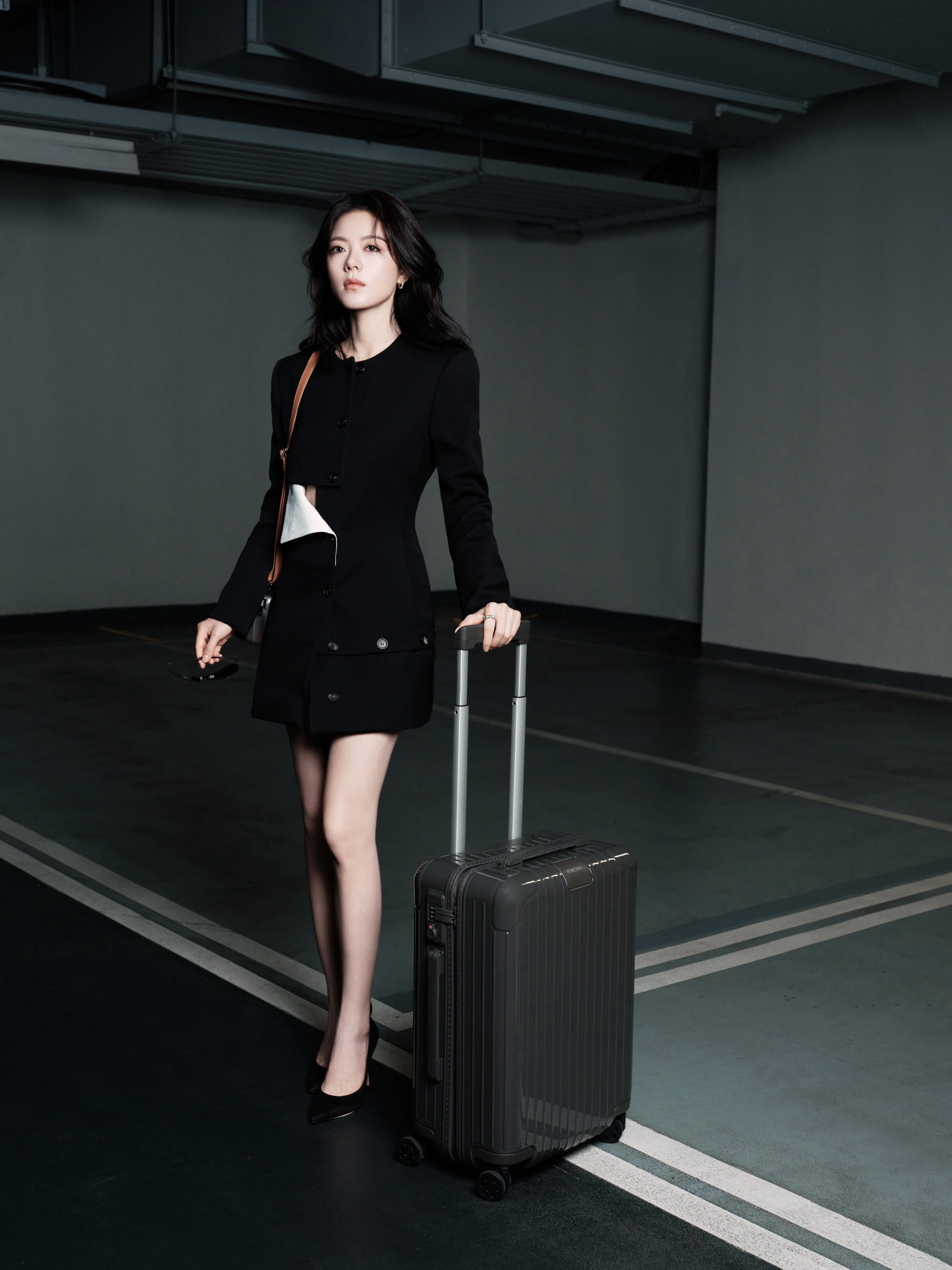 赵今麦妈妈[跪了]​