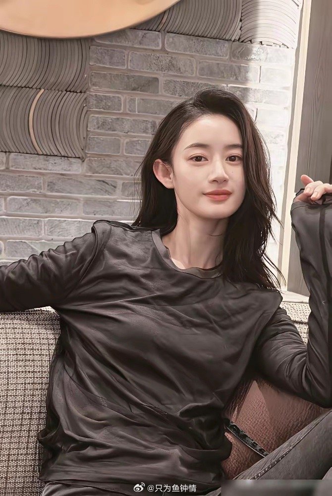 同样是仙剑三出身，杨幂当了资本，刘诗诗成了顶流，郭晓婷却还在给新人演配角。你以为