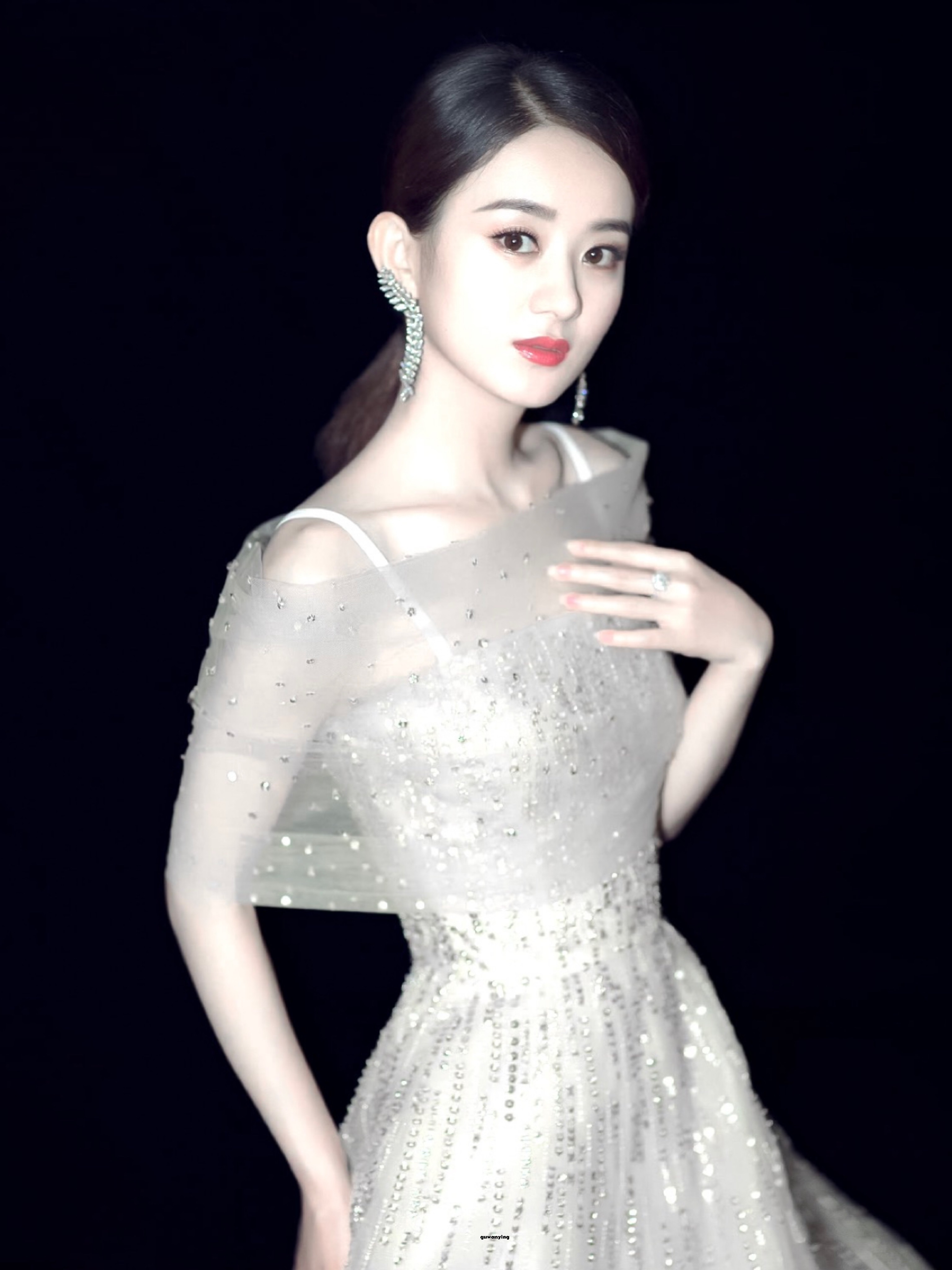 赵丽颖轻纱漫闪见颖光✨💎🌰​​​