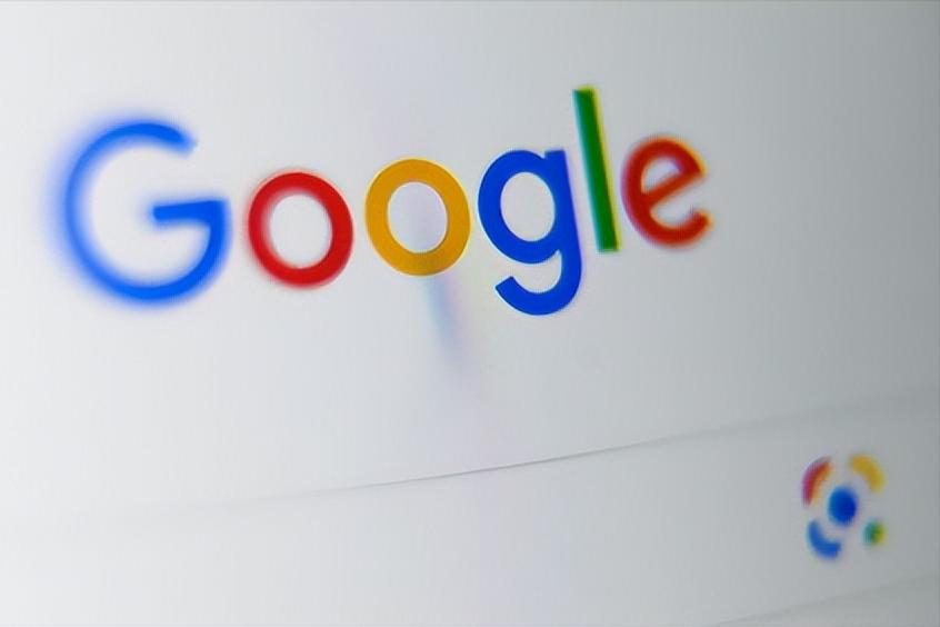 谷歌刚刚把有史以来最大的一张支票签出去了——320亿美元，全现金，买下云安全公司